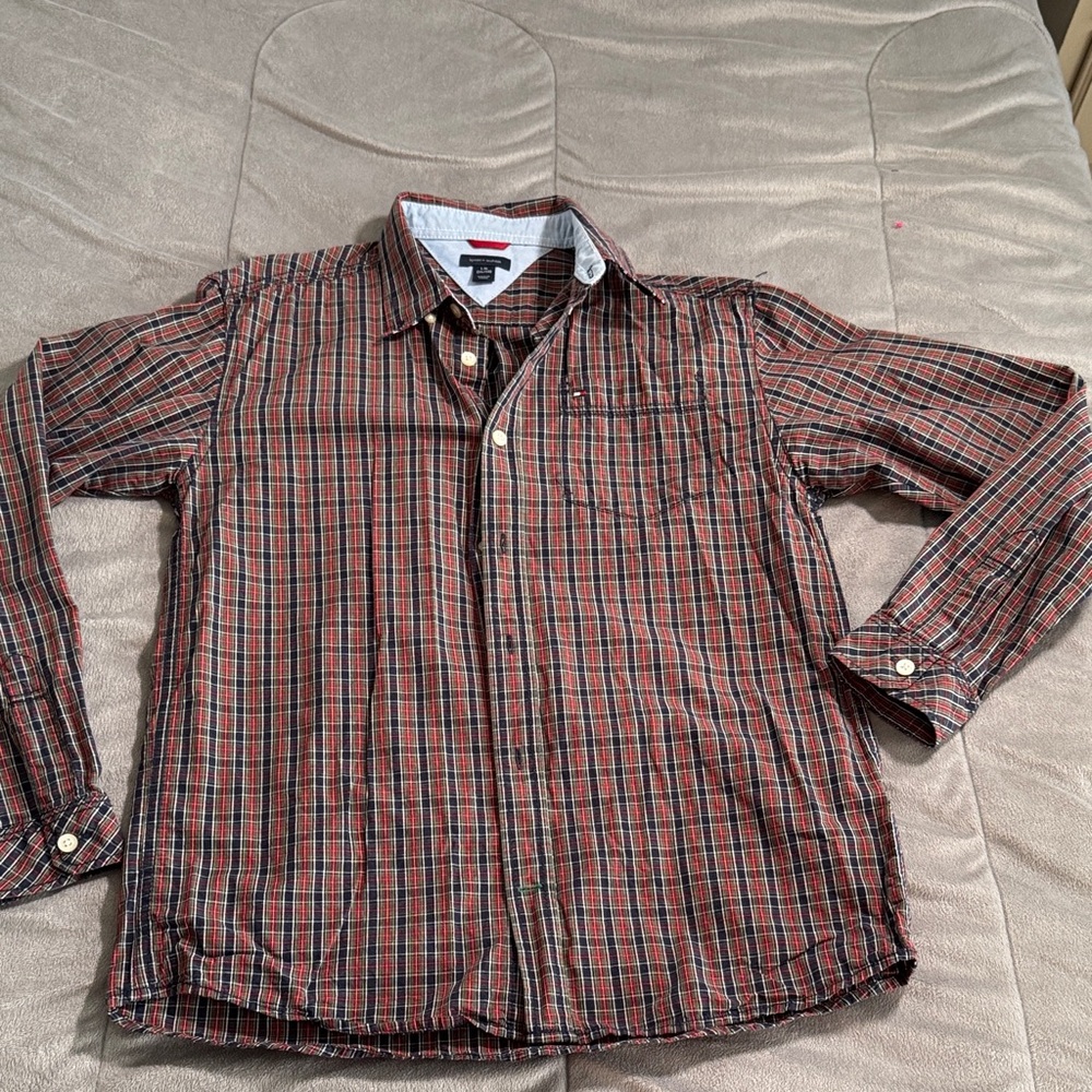 Tommy Hilfiger Red and Navy Plaid Long Sleeve Shirt Sz L 16/18